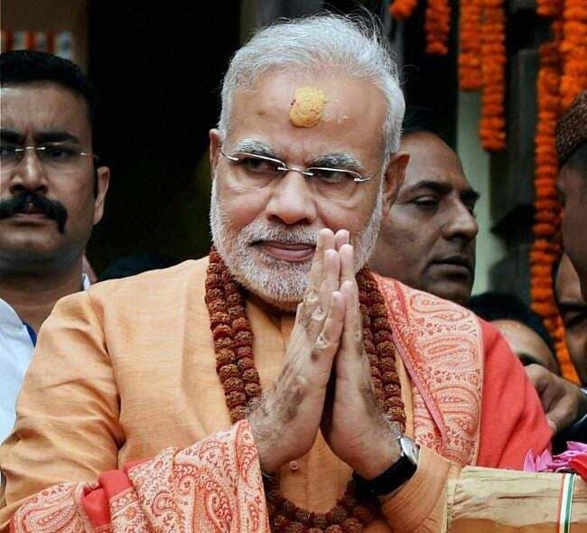 मोदी ने पशुपतिनाथ मंदिर में किया रुद्राभिषेक, दान किया 2500 किलोग्राम चंदन