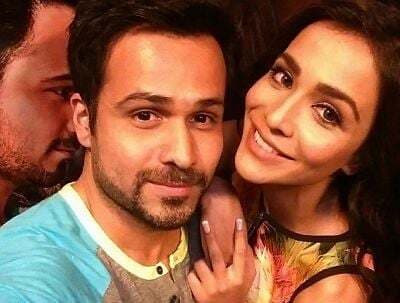 किसिंग सीन में हुमैमा को किसिंग स्टार इमरान ने की मदद