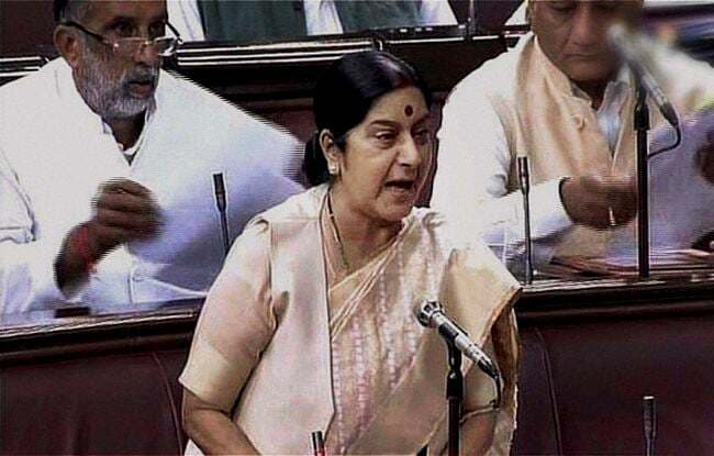 लीबिया से मुक्त करायी गयी 44 नर्सें सकुशल भारत पहुंचीं