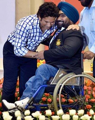 विकलांग खिलाड़ियों से प्रभावित हैं सचिन