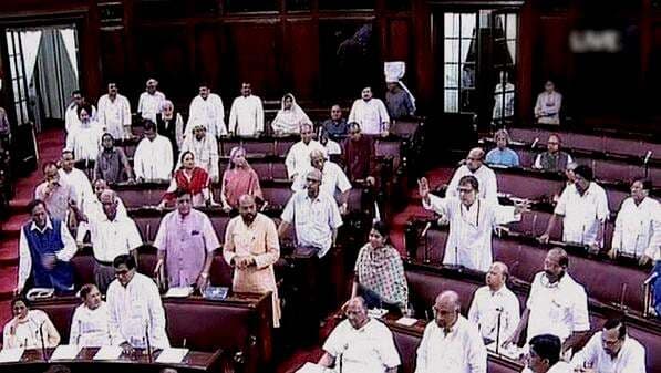 राज्‍यसभा में उठी महिला न्यायाधीश के आरोप के जांच की मांग