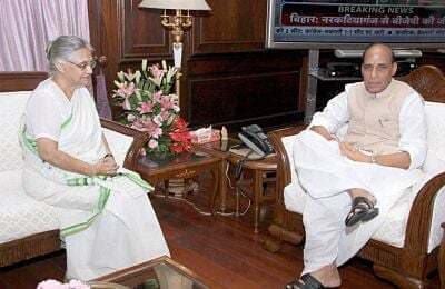 शीला दीक्षित ने राज्यपाल पद से दिया इस्तीफा