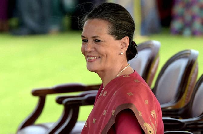 कांग्रेस ने गुजरात, राजस्थान में विस उपचुनावों के लिए अपने उम्मीदवार घोषित किये