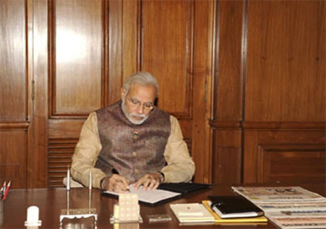 प्रधानमंत्री ''जन-धन योजना'' का शुभारंभ आज,करोड़ों परिवार होंगे लाभान्वित