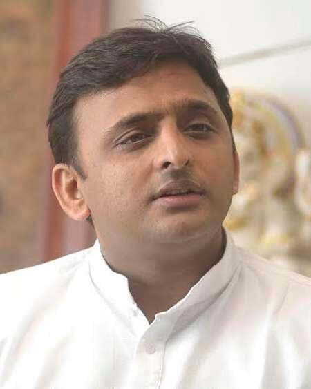 सरकार का इकबाल बुलंद करने में जुटे अखिलेश यादव