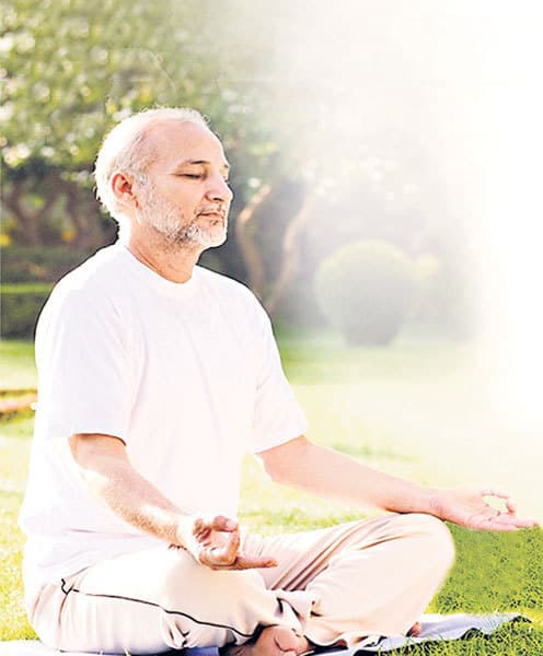 सांस ही बंधन सांस ही मुक्ति