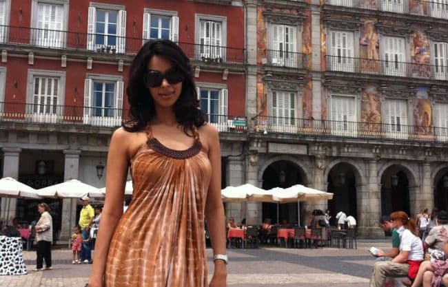 मल्लिका ने करीना,प्रियंका और कैटरीना को बनाया बोल्ड