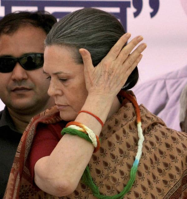 सोनिया से राजनीतिक हिसाब चुकता करेंगे पवार!