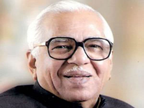 आजम खान को रामनाईक का झटका