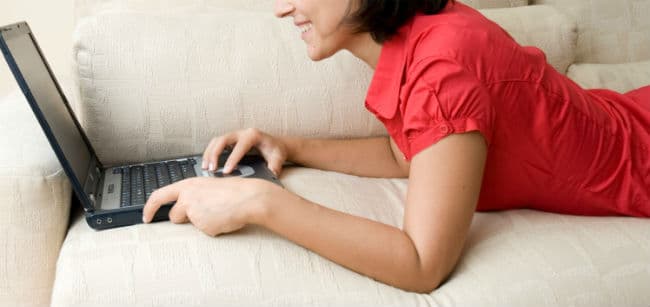 फेसबुक पर ज्‍यादा वक्‍त बिताते हैं शर्मीले लोग