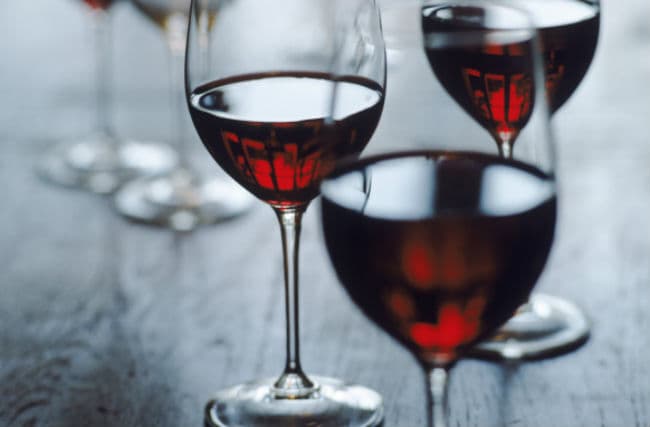 बार लाइसेंस रद्य करने पर सुप्रीम कोर्ट का फैसला टला