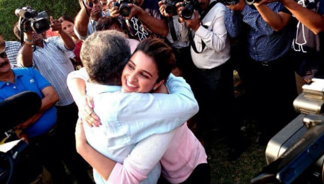 तीन साल बाद क्‍यों अचानक भावुक हो गई परिणिति...