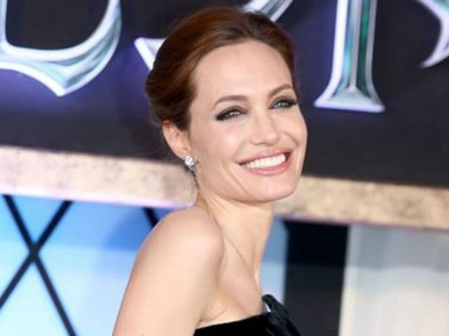 ‘बाई द सी’ फिल्म में रोमांटिक भूमिका में नजर आएंगे जोली-पिट