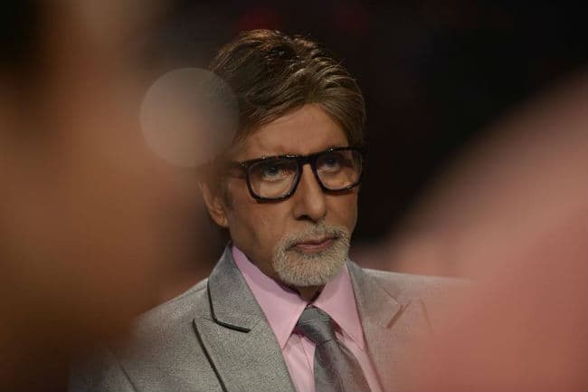 ब्रिटिश मॉडल समीरा बिग-बी के साथ करना चाहती है काम