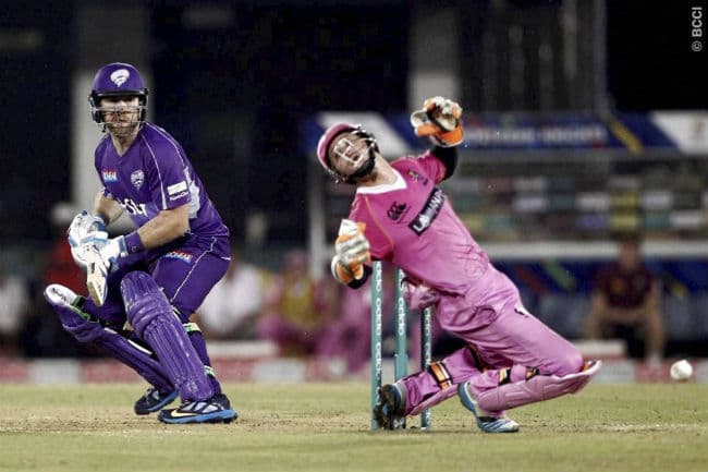 हरिकेंस ने नार्दर्न नाइट्स को 86 रनों से हराया, ब्लिजार्ड और हिफेनहास चमके