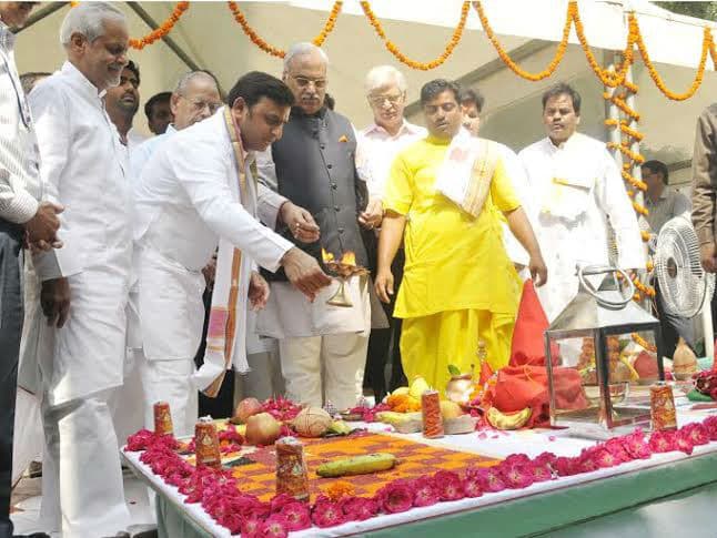 लखनऊ वाले ढ़ाई साल में उठायेंगे मेट्रो का मजा