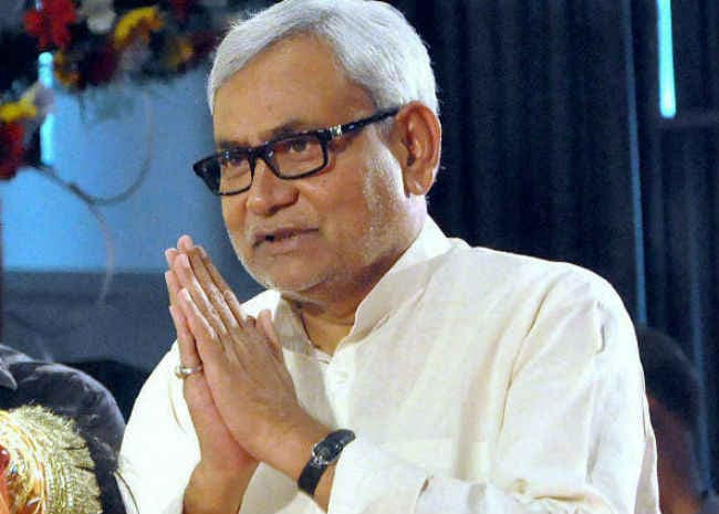 नीतीश बोले, बिहार को बिहारी चलायेगा बाहरी को विदा कर देंगे