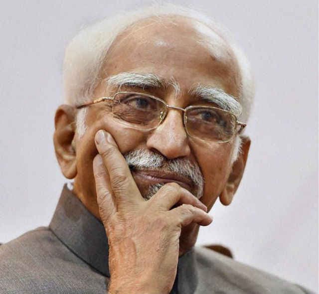 एकता के बिना देश प्रगति नहीं कर सकता : हामिद अंसारी