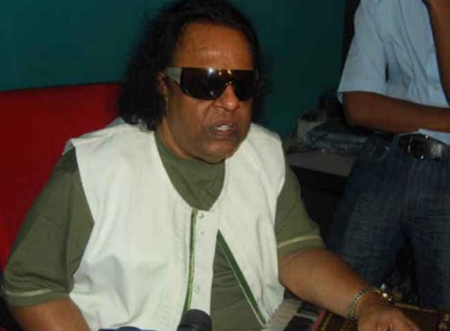 VIDEO देखें, रवींद्र जैन के 6 सुपरहिट गाने