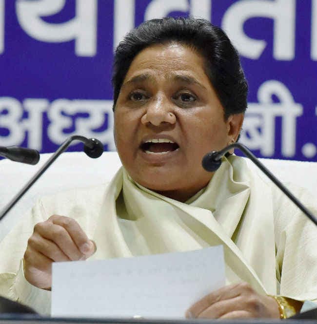 मुलायम के भाई शिवपाल ने मायावती को ‘निठल्ली'' बताया, कहा दुष्चप्रचार के सिवा कोई काम नहीं