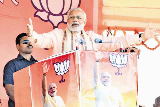 अहंकार तले राज्य का सबकुछ दफन