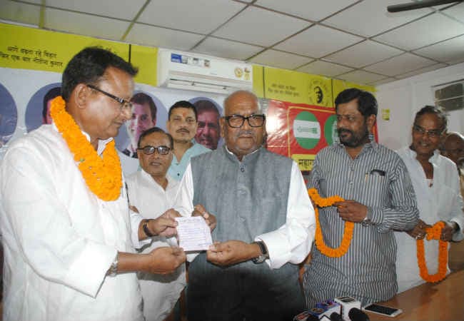 रेणु के बेटे और भाजपा विधायक ने जदयू का दामना थामा