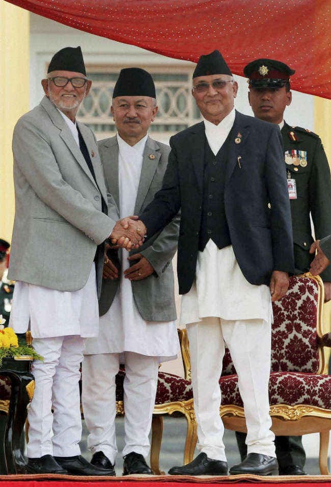 ओली ने नेपाली प्रधानमंत्री की शपथ ली