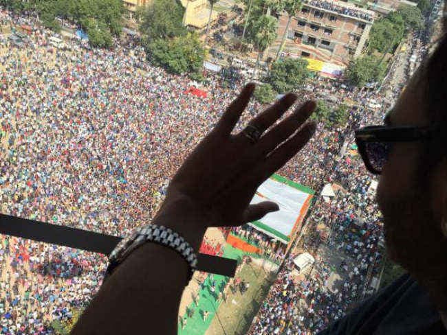 सिंघम अजय देवगन को देखने बिहारशरीफ में सिंघम बने लोग,   50 हुए घायल, देखें वीडियो