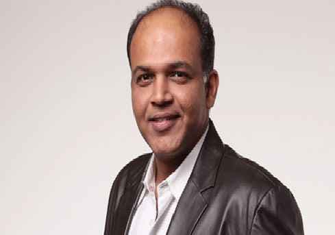 आशुतोष गोवारिकर ‘स्नोव्हाइट'' पर बना सकते हैं फिल्म