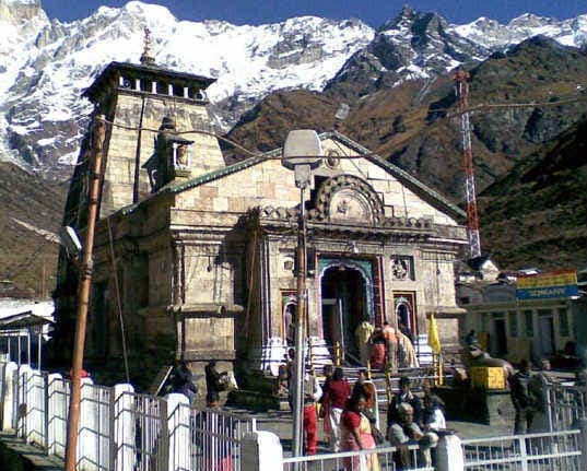 केदारनाथ में 115 करोड़ रुपये की योजनाओं का लोकार्पण और शिलान्यास