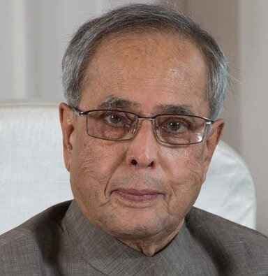 दुर्गापूजा पर राष्ट्रपति ने लोगों को शुभकामनाएं दीं