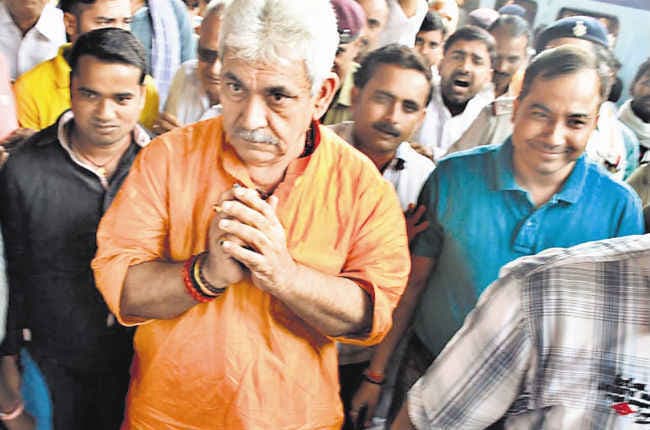 विकास व जंगलराज में से एक को चुनना है जनता को