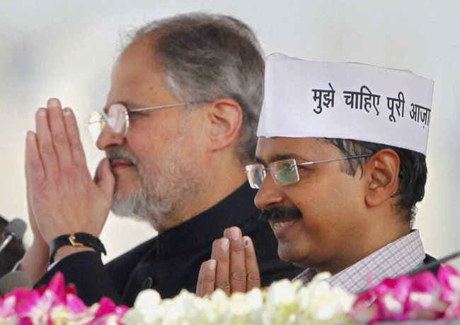 केजरीवाल और एलजी नजीब के बीच फिर छिड़ी जंग