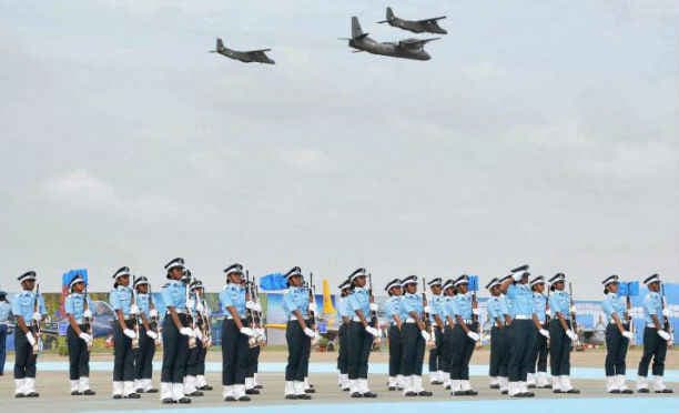 वायु सेना में लड़ाकू विमान भी उड़ाएंगी महिलाएं