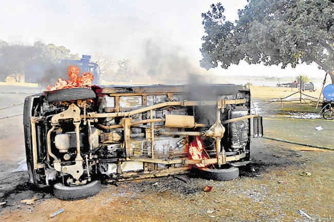 हजारीबाग :हिंसा, एक की मौत, लोग कर रहे हैं मुआवजे की मांग