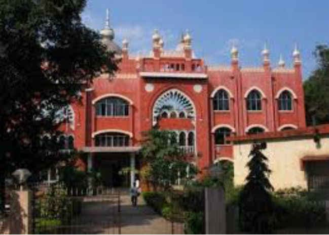 रेप करनेवालों को नपुंसक बना देना चाहिए : कोर्ट