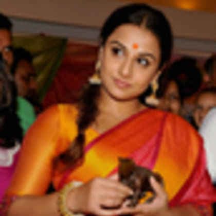 बोलीं विद्या ,''मैंने ऐश्वर्या की जगह नहीं ली'', देखें वीडियो