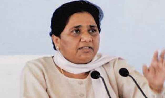 मायावती बंगला आवंटन मामले में संपत्ति अधिकारी तलब