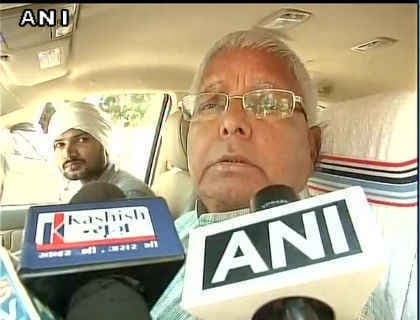 घोटालेबाजों का घोटालेबाज है मोदी : लालू यादव