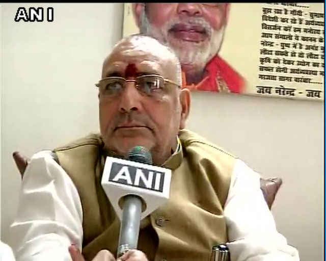 प्रधानमंत्री से पहले मुझसे बहस करें नीतीश-लालू : गिरिराज सिंह