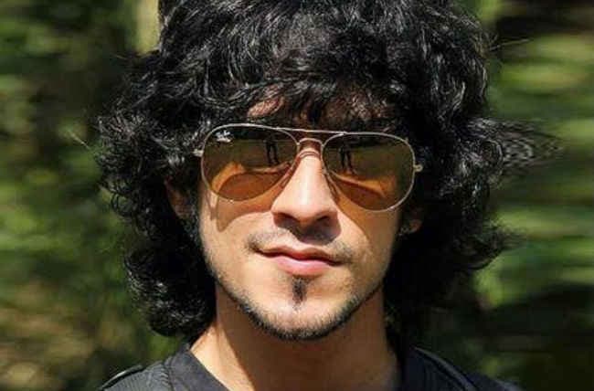 Bigg Boss 9 : घरवालों को लगेगा झटका, ऋषभ सिन्हा की होगी इंट्री