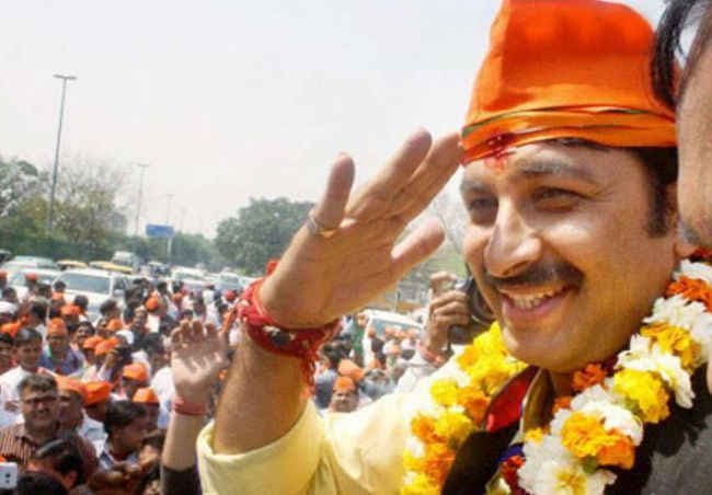 विकास के लिए एनडीए जरूरी : मनोज