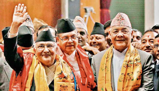 भारत के हाथ से निकलता नेपाल