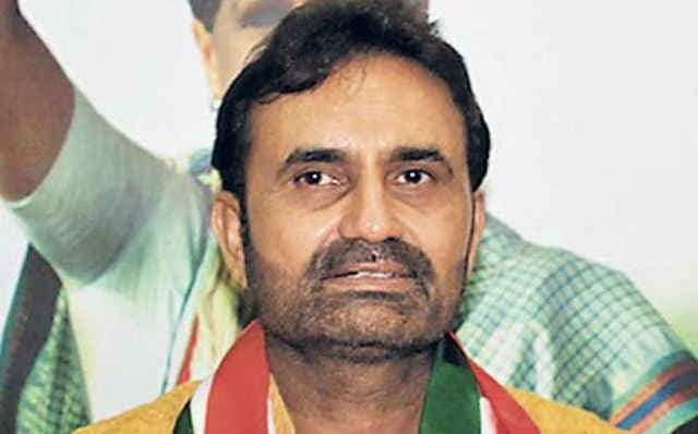 मोदी की अनुमति के बिना कोई नेता एक शब्द भी नहीं बोल सकता : कांग्रेस