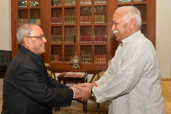 राष्ट्रपति से मिले आरएसएस प्रमुख मोहन भागवत