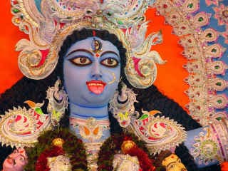 कडी सुरक्षा के बीच मनायी गयी काली पूजा