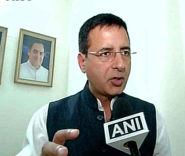 मोदी की ब्रिटेन यात्रा पर कांग्रेस का बड़ा हमला