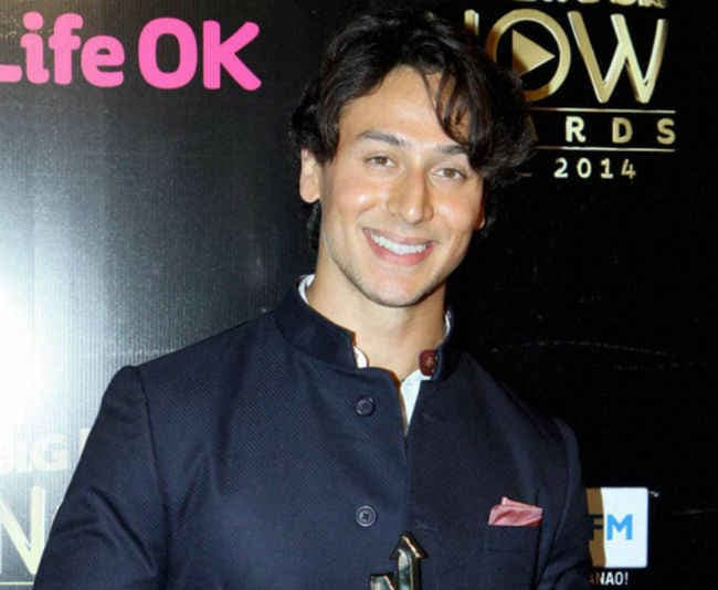 अहमद खान की अगली फिल्म में टाइगर श्रॉफ