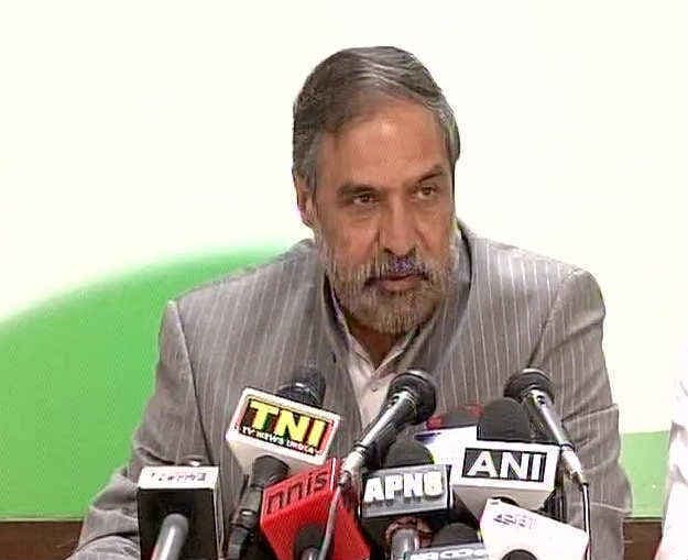 असहिष्णुता के मुद्दे पर ''दोगली'' बातें कर रहे हैं मोदी : कांग्रेस