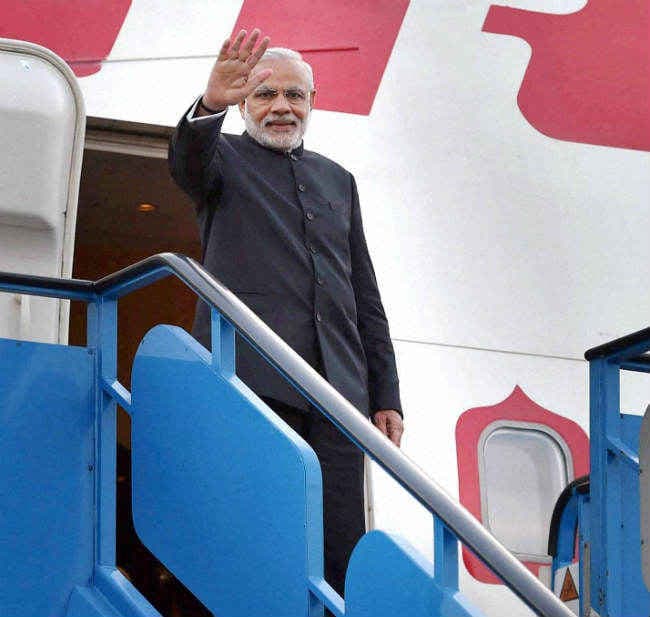 पांच दिवसीय विदेश यात्रा के बाद मोदी स्वदेश रवाना